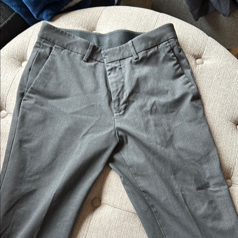 Gray Chinos with Relaxed Fit and Smooth Cotton Fabric